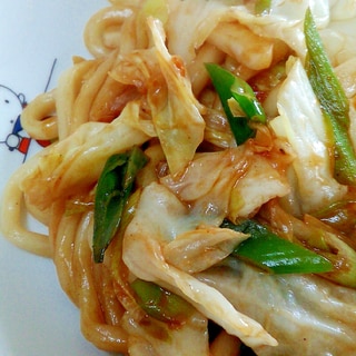 簡単においしく☆ネギきゃべソース焼きうどん